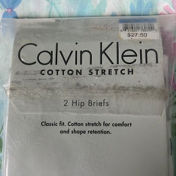 Calvin Klein 2 Pack Hip Briefs White - Picture 4 of 7